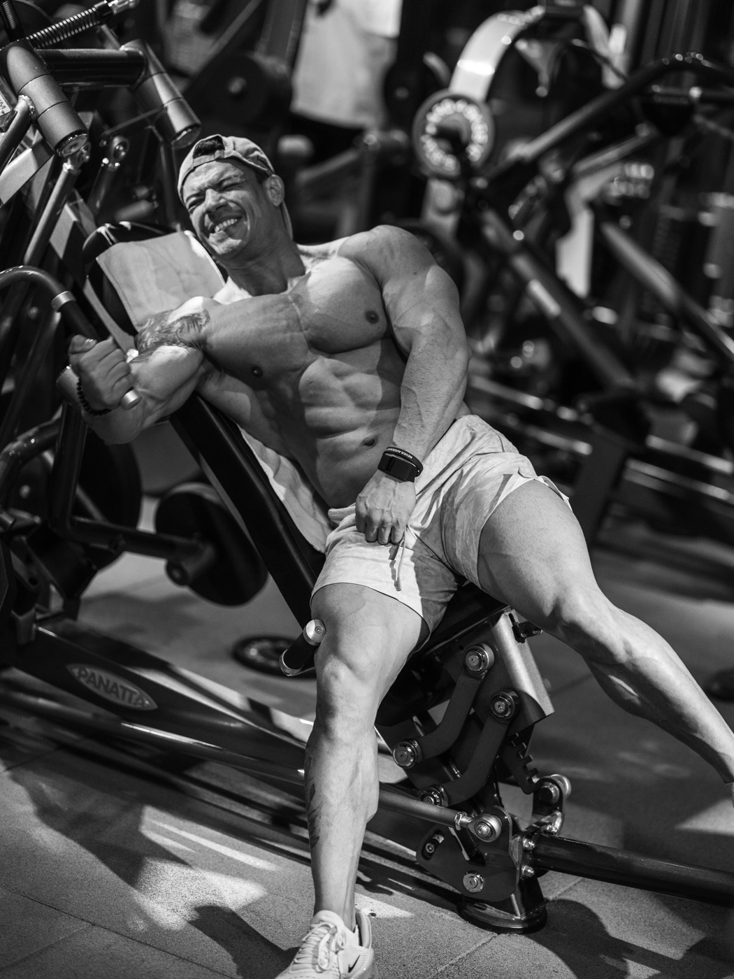 Gio Melchor training with heavy resistance in a Fort Lauderdale gym